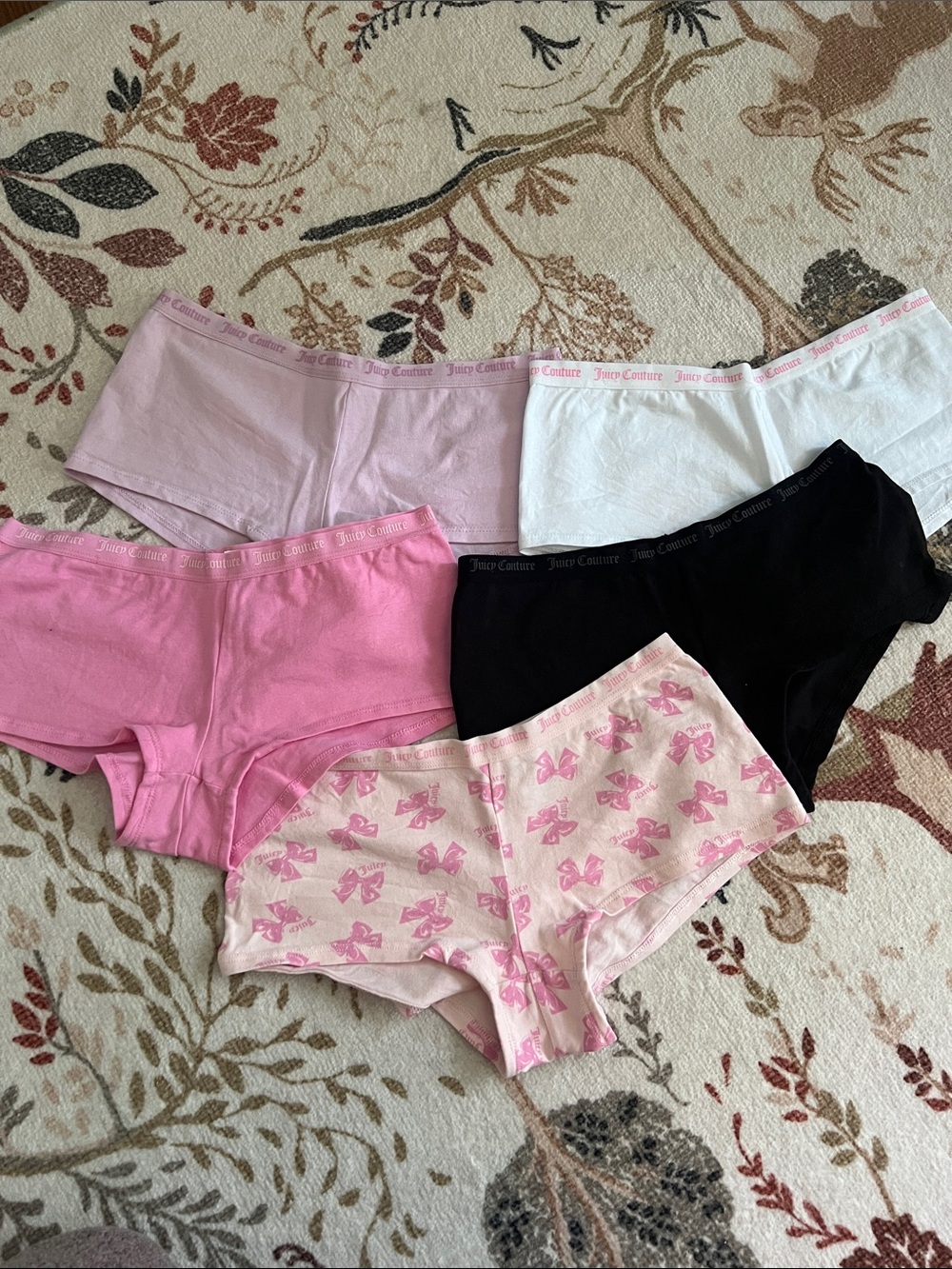 Juicy Couture 5 short-style underwear